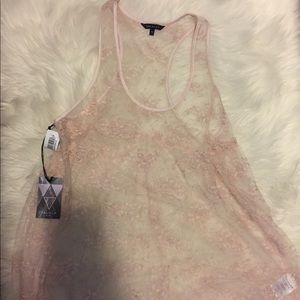 Sale ⭐️ Talula Pink tank top